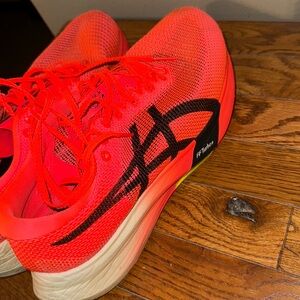 ASICS Metaspeed women’s running shoes